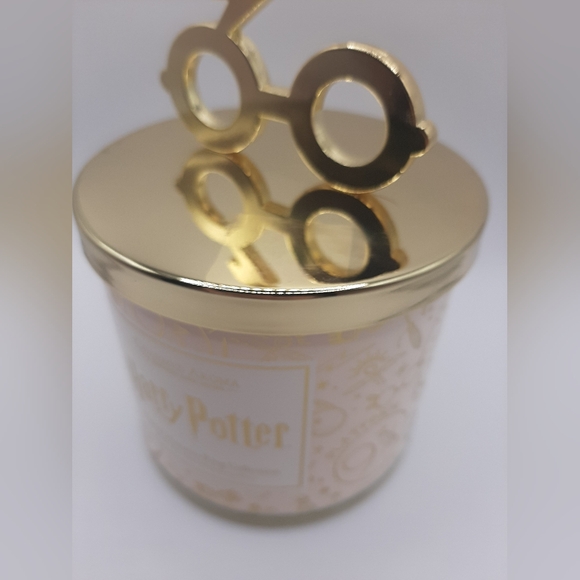 Harry Potter Candle - Charmed Aroma - Picture 3 of 7